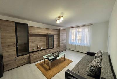 Apartament de vanzare, 2 camere, 50 mp, etaj 3, zona Independentei - 3