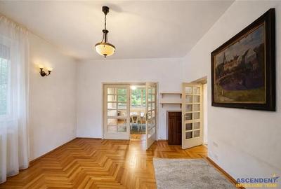 Locatie deosebita, facilitati, deschidere personalizare, Central, Brasov. - 1