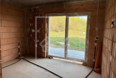 Casa individuala, 5 camere, 500 mp teren - Selimbar, Zona Tineretului - 6