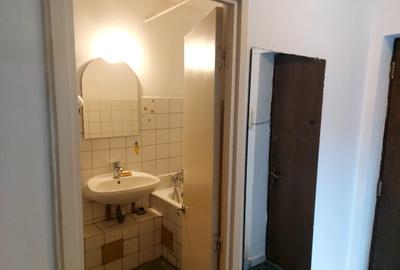 UNIRII-SPLAI,CAMERA DE COMERT,GARSONIERA 42 MP,MOBILATA MODERN,400 EURO - 8