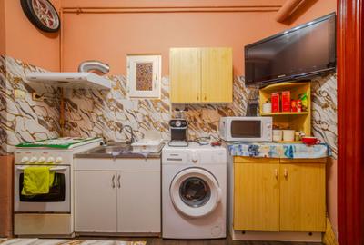 Apartament 3 Camere La Casa | Curte | Pod + Beci Mare | COMISION 0% - 20