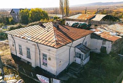 Teren Construcții intravilan de 4000 mp, în Vârteșcoiu