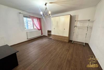 Casa cu 8 camere de inchiriat in zona Centrala - Oradea - 6