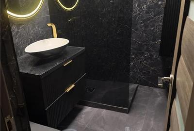 Apartament cu 2 camere decomandat în Nicolina