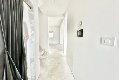 Duplex cu 4 camere si 2 bai - 400 mp de teren - Mosnita - 8