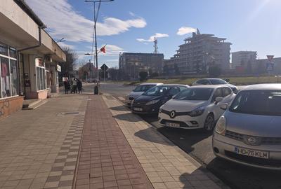 Inchiriez spatiu comercial in Deva, zona ultracentrala (Lido, Casa de Pensii), s - 4
