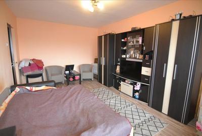 Apartament 3 camere,2 bai,zona Judetean - 4