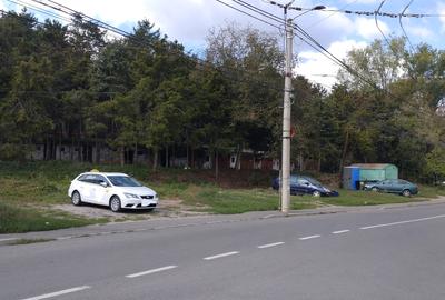 Inchiriez locuri de parcare pe teren privat - 2