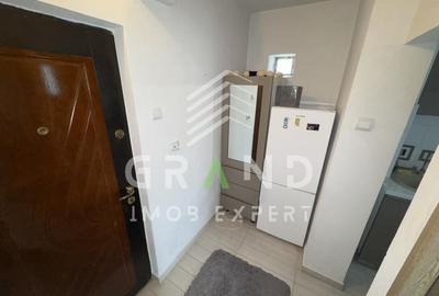 Garsonieră 30 mp | decomandată | modernă | balcon închis | P-ța Cipariu - 18