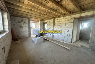 Casa in Rosu Teren 570 mp sau 1134 mp Terasa mare imprejmuit Barabant Alba - 7