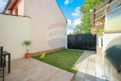Casă de vânzare pentru locuit sau cabinete/birouri, zona Cantemir - 11