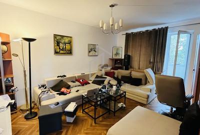 Apartament 2 camere decomandate, 70 mp, balcon, garaj, CENTRAL