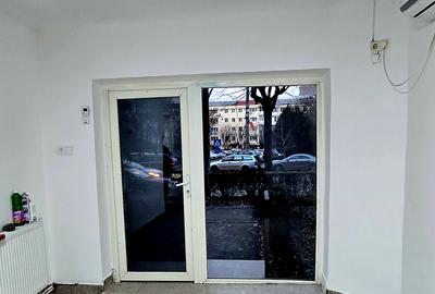 Târgoviște,  micro 6 Bdul Tudor Vladimirescu vsnzare spatiu comercial - 4