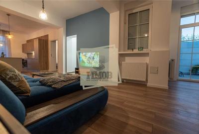 Apartament de lux 3 camere si terasa de 25 mp zona Sub Arini - 1