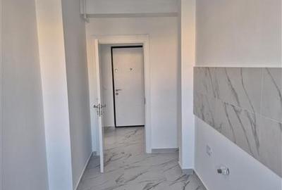 Apartament cu 2 camere, decomandat, 56 mp, cu centrala termica, si aproape de metrou