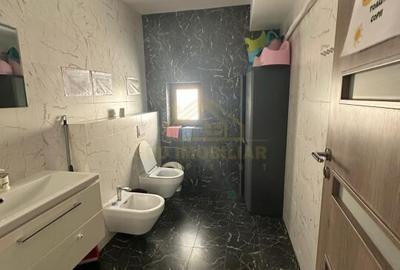 Casa Individuala P+1+M -7 camere , 300mp teren -Metrou Leonida - 25