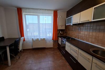 Apartament cu 3 camere în cartierul 7 Noiembrie, strada Mărăști - 8