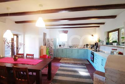 Casa de vanzare pretabila pensiune priveliste superba Fantanele Sibiu - 6