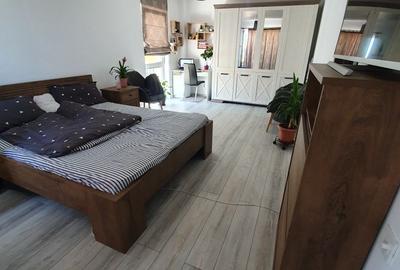 Apartament cu 3 camere, 2 bai, 2 terase, 2 garaje, in cartier Europa - 13