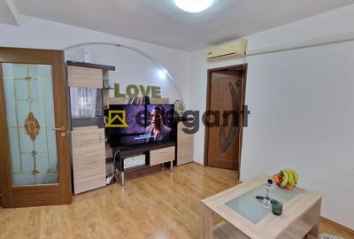 Apartament cu 3 camere semidecomandat, mobilat în Valea Rosie