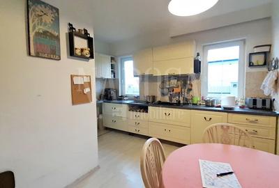 Casa 7 camere de vanzare in Gilau - 4