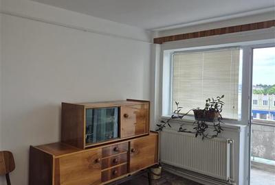 Apartament cu 2 camere semidecomandat în Gării