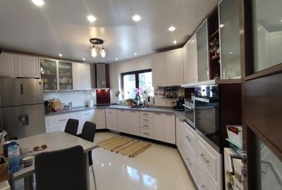Casa individuala armonioasa -7 camere  -Corbeanca, str. Iepurasului - 17