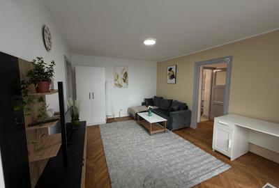 Apartament cu centrala pe gaze  et 4/10  4 min de metroul Stefan cel Mare - 5