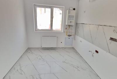 Apartament cu 2 camere decomandat în Berceni