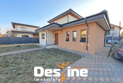 Casă individuală cu 4 camere în Miroslava