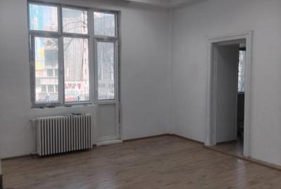 Birouri de închiriat - Bld.N Balcescu 21 - UNIVERSITATE - intre 15 - 600m.p. - 3