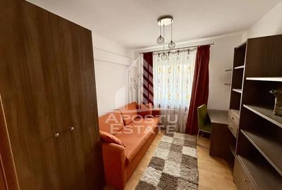 Apartament cu 4 camere, zona Circumvalatiunii, Centrala Proprie - 8