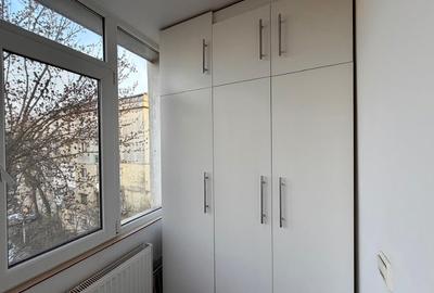 Apartament cu 3 camere decomandat | Parcare inclusă | Galata - 16