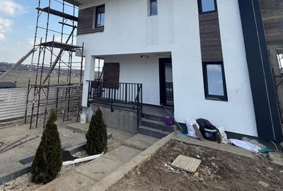 3 camere - Rediu - 71 mp + gradina 35 mp - parcare - 106000 euro - 4
