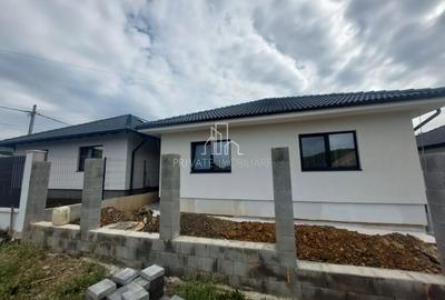 Casa De Vânzare, 120 mp, Corunca - 4
