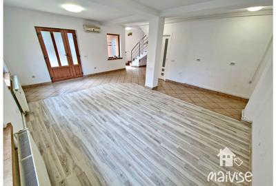 Casă individuală cu 3 camere în Tractorul