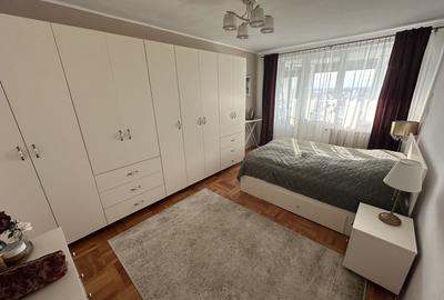 Apartment 3 camere mobilat - 16