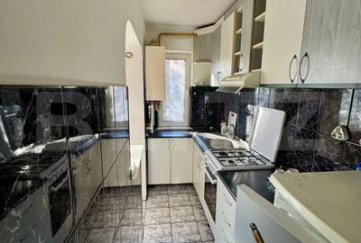 Apartament de 3 camere, 39 mp, zona Podu Ros - 7