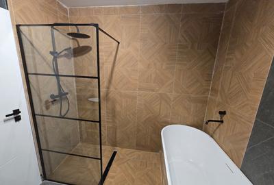 Casa insiruita 4 camere moderna la cheie, parcare subterana si boxa - 16
