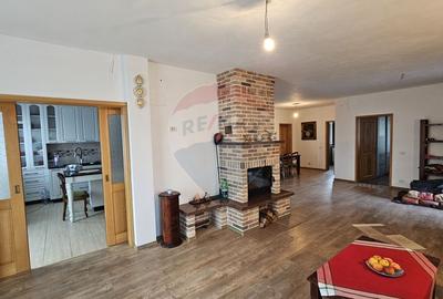 Casă / Vilă de lux, Scheia, Suceava - 48