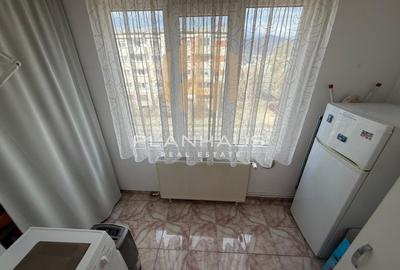 Apartament , 2 camere decomandat ,etaj 3 Regele Ferdinand zona Mihai Eminescu - 12