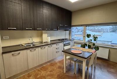 APARTAMENT DE LUX CU 3 CAMERE DE ÎNCHIRIAT ÎN ZONA UNIRII / PIATA UNIR - 3
