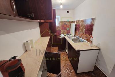Zona Dambovita. 2 Case. Teren 933 mp. - 9