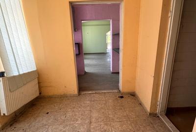 Spatiu comercial - COMARNIC - 7
