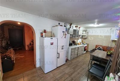 2 case  la pret de una in Valu lui Traian, Constanta - 13