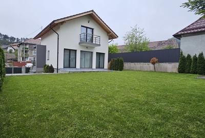 Casă individuală cu 4 camere în Baciu