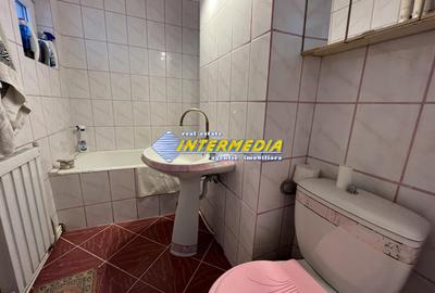 Apartament cu 4 camere 90 mp de inchiriat  etaj 1 in Alba Iulia Cetate Bulevard - 6