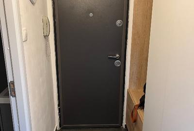 Apartament cu 3 camere, 2 băi, 66 mp + 4 mp balcon, decomandat, etaj 2/4 - 11