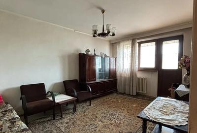 3 camere METROU Raul Doamnei - 1