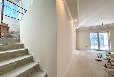 SAD - Duplex lux, 5 camere, 130 mp utili 350 mp teren - Dumbravita - 2